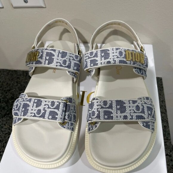 Dior Dioact Sandals Women’s Size 8 EU 38 Oblique Gray Gold Logo New w/ Box - Picture 1 of 5